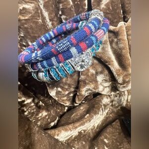 Fabric Wrap with Mix Crystals Spacers fits a 7” inch Wrist Can Mix and Add Wraps